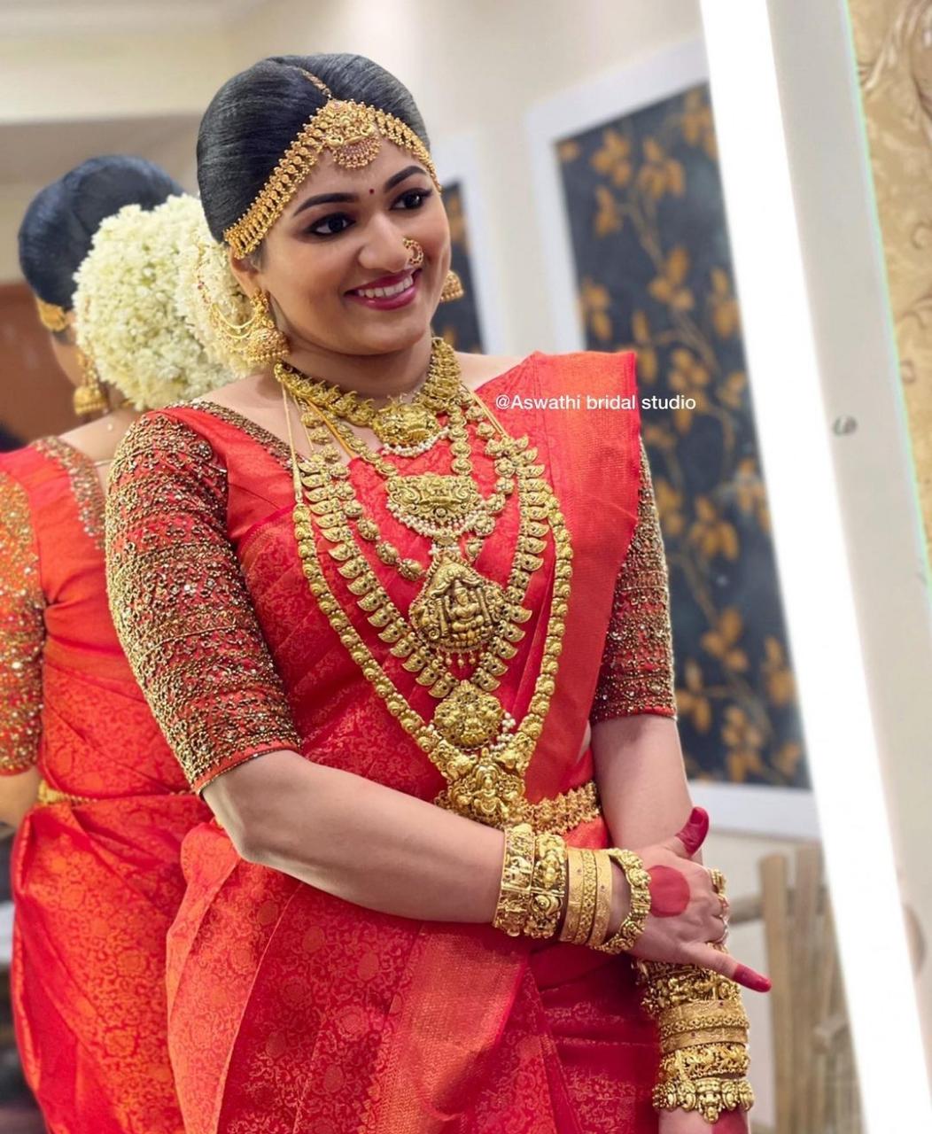 ASWATHI BRIDAL STUDIO PERINTHALMANNA